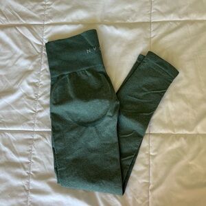 NVGTN contour leggings